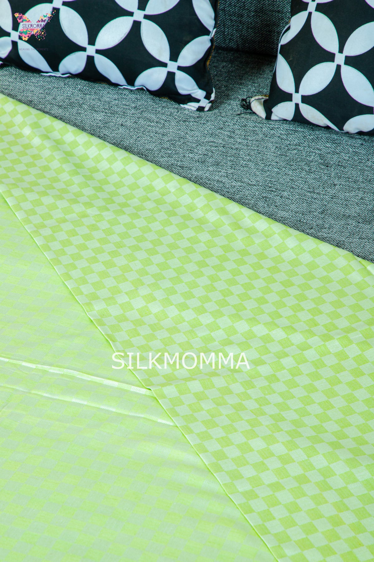 Premium Bhagalpuri Handloom Chadar - Green (52 * 104 inches)