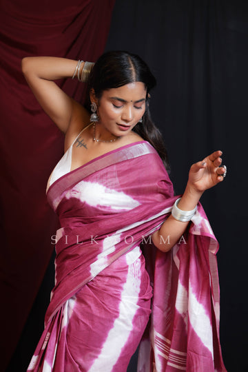 Vivid Magenta color Tie & Dye Linen Cotton Saree with Blouse Piece