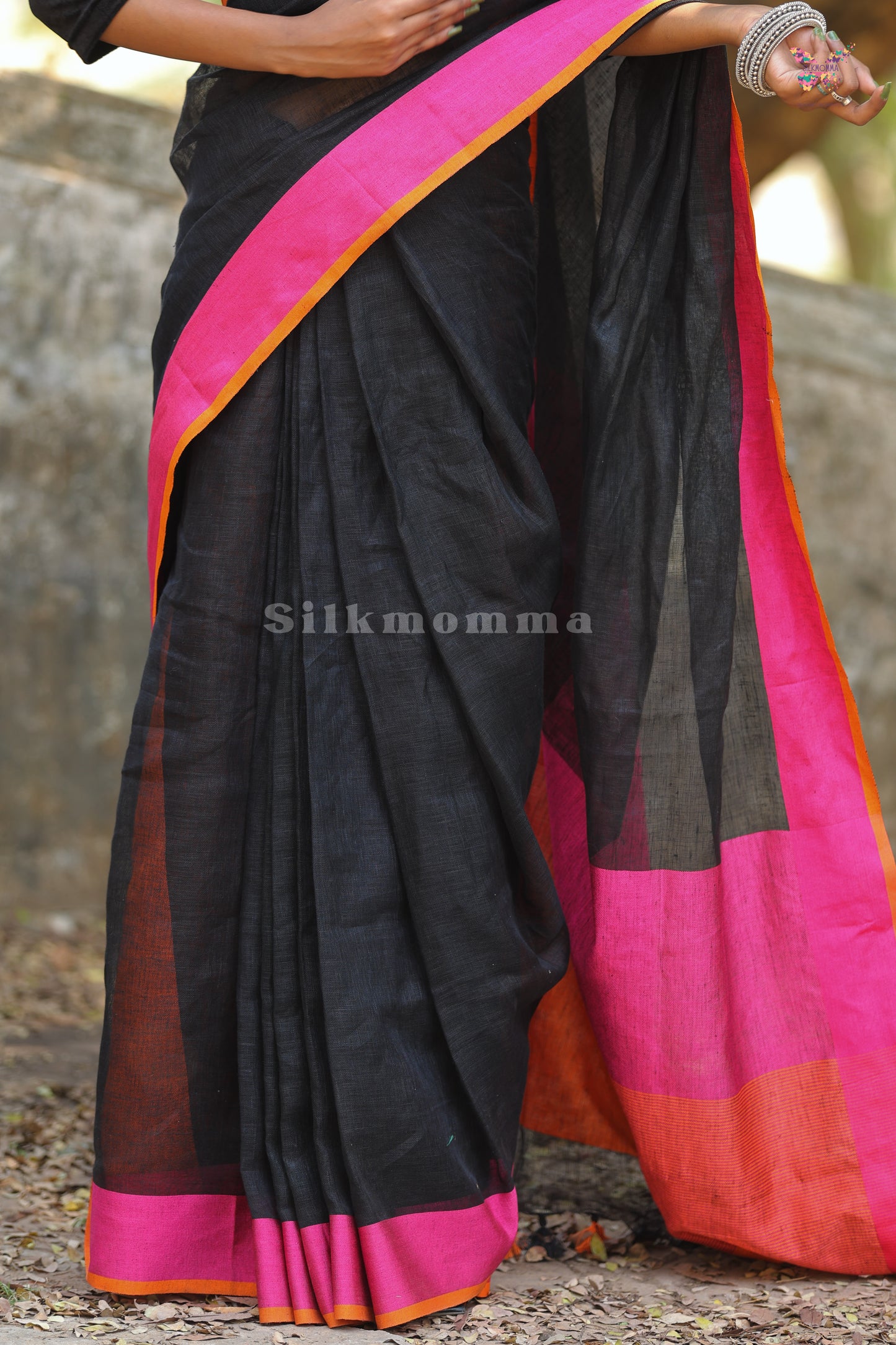 Pure Linen Black Saree with Vibrant Border