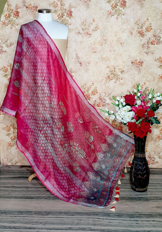 Women Floral Woven Design Linen Stole